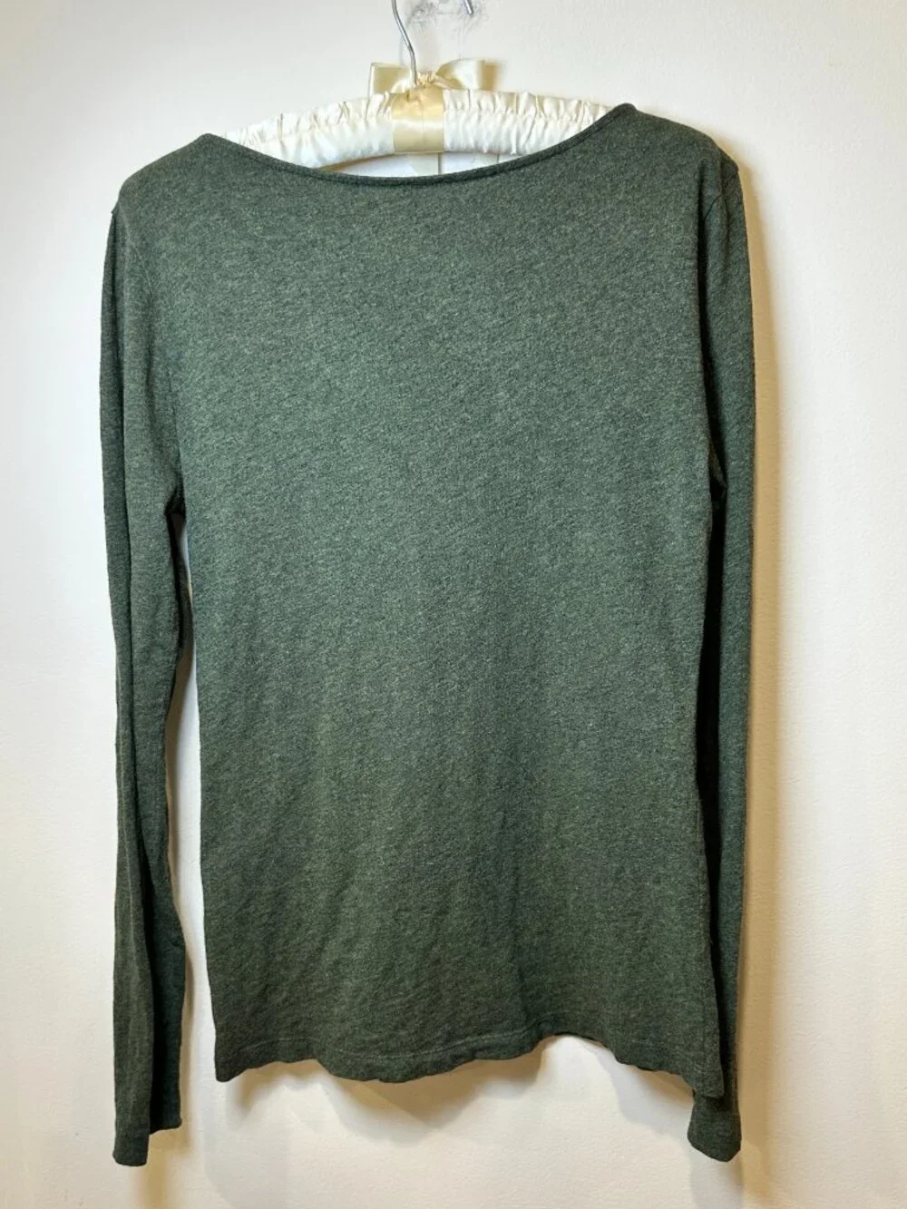 J. Crew Artist Tee Pullover Top Women Size M Olive Green Long Sleeve